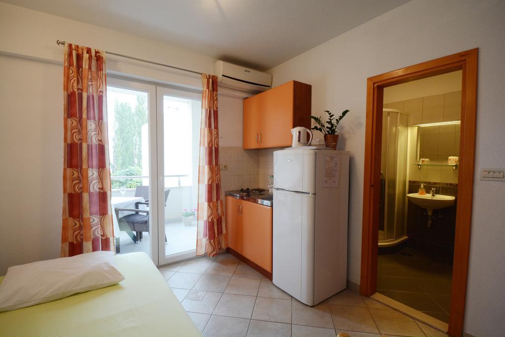 Apartments Ante Omiš Eksteriør billede