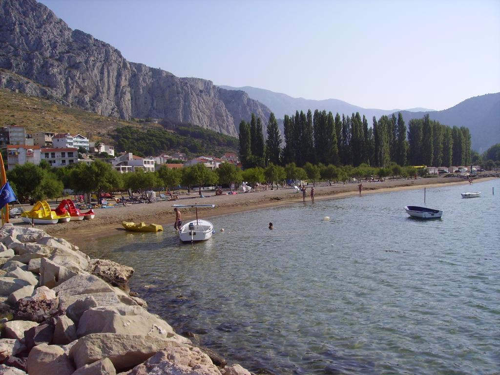 Apartments Ante Omiš Eksteriør billede