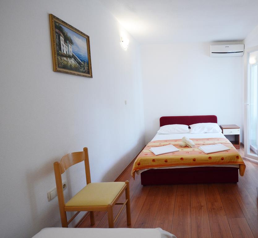 Apartments Ante Omiš Eksteriør billede