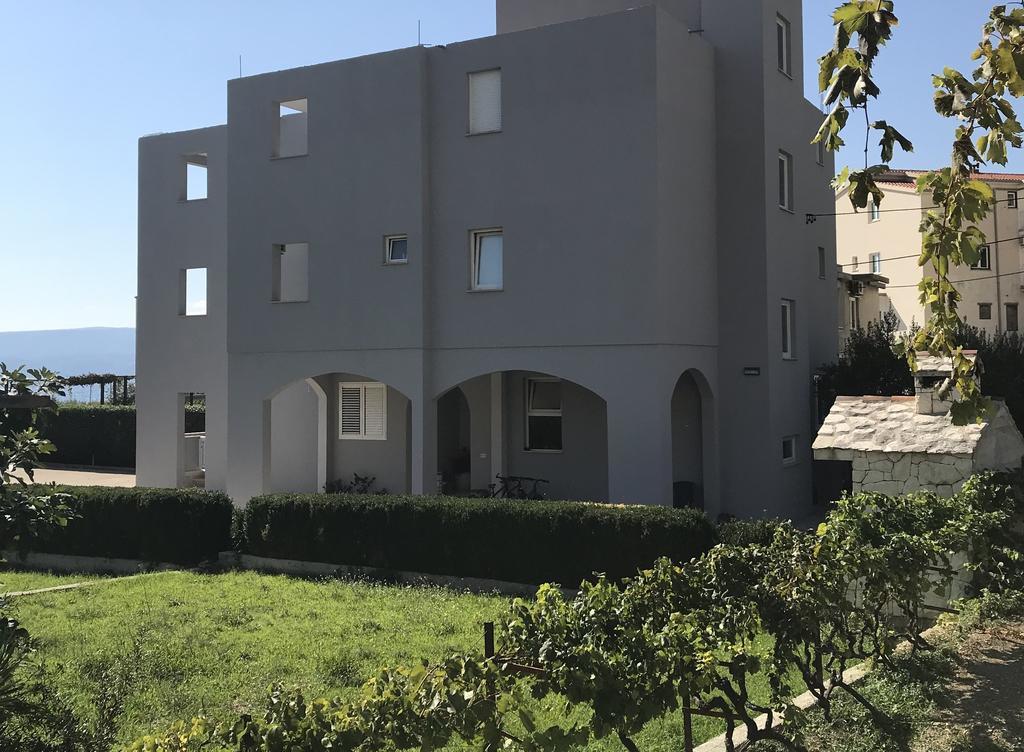 Apartments Ante Omiš Eksteriør billede