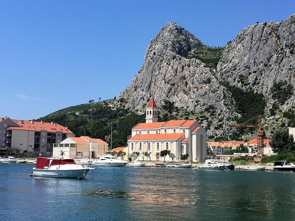 Apartments Ante Omiš Eksteriør billede