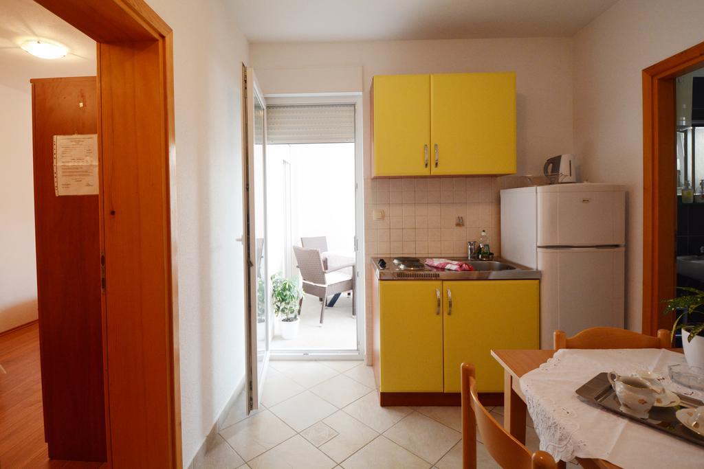 Apartments Ante Omiš Eksteriør billede